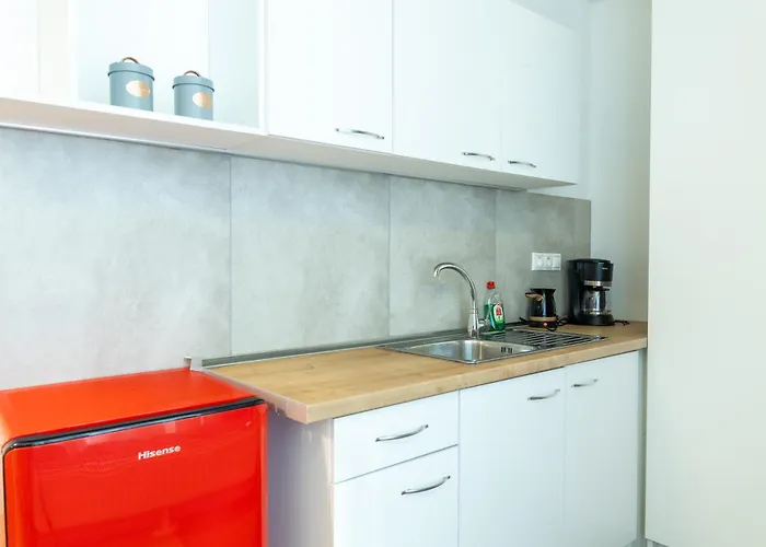 Tsakalof 10 Central Apartment By Superhost Hub